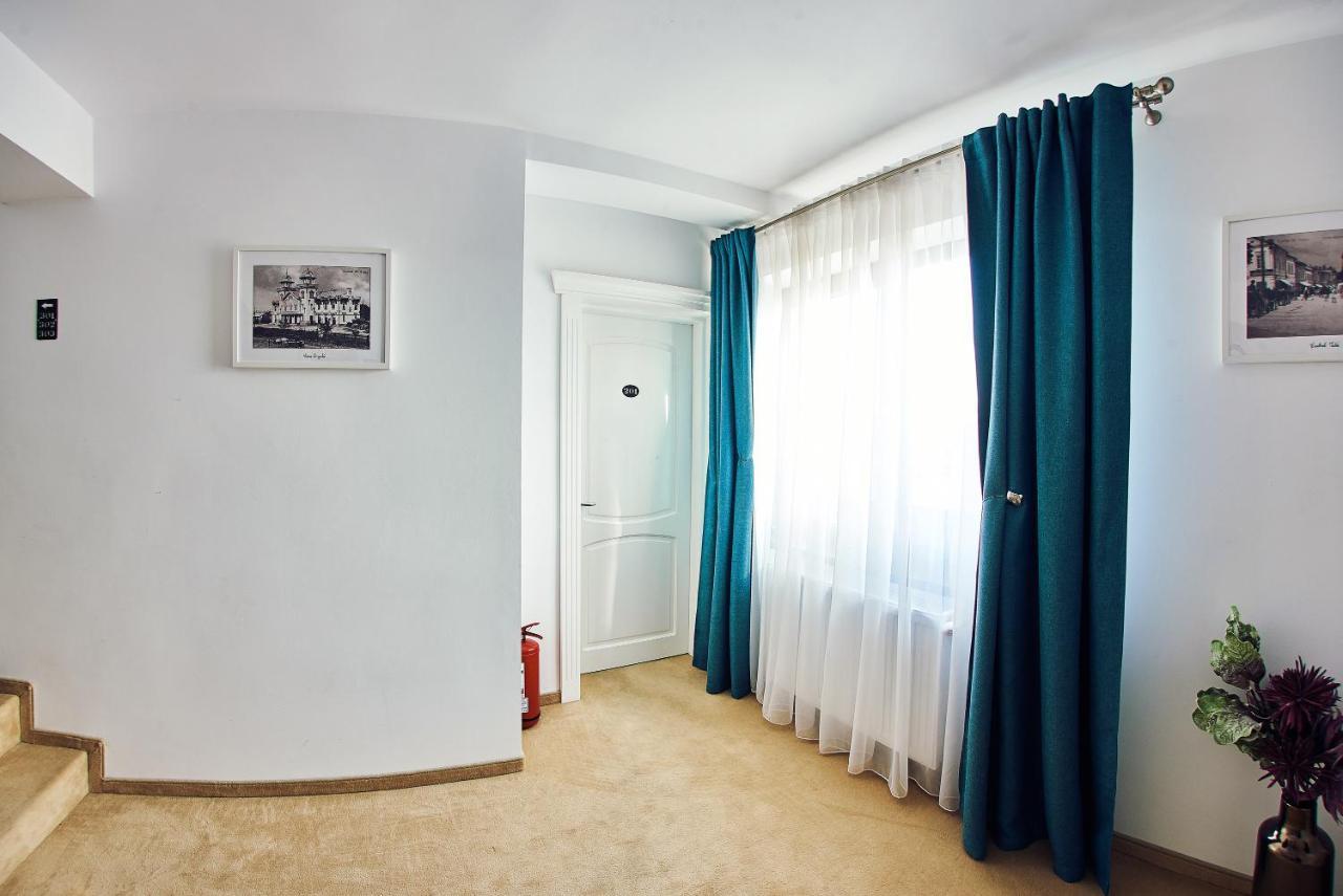 Boutique Hotel Casa Medievala Curtea De Arges Bagian luar foto